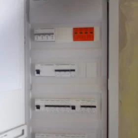 Montaż rozdzielni elektrycznej