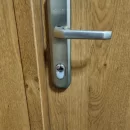 Wymiana zamka w drzwiach Gerda w ramach usługi ślusarskiej