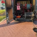 Udrożnienie kanalizacji za pomocą sprężyny elektrycznej