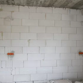 Montaż gniazdek elektrycznych