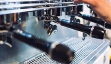 Zatkany ekspres  – co zrobić, kiedy nie można się napić kawy?