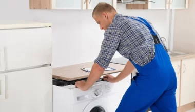 Jak podłączyć pralkę? Instrukcja krok po kroku