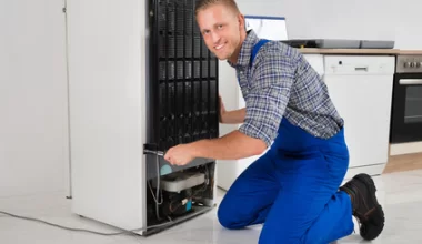 Kostkarka przecieka – najczęstsze przyczyny awarii