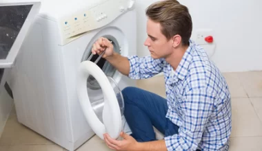 Pralka nie pobiera wody? Zobacz typowe przyczyny tej awarii