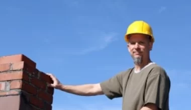 Kiedy należy wezwać kominiarza?