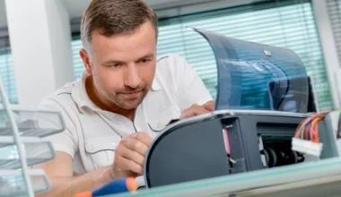 Zacinanie papieru w kserokopiarkach i drukarkach