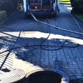 Realizacja usługi hydraulicznej