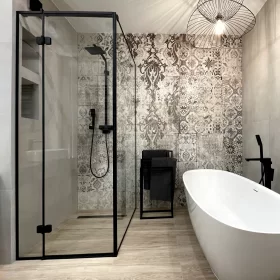 Realizacja szklanej kabiny prysznicowej