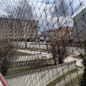 Montaż siatki na ptaki